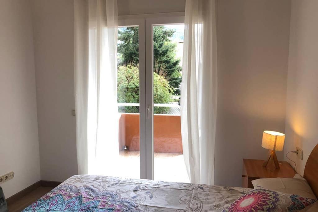Appartement Luminoso Y Acogedor Alojamiento En Sort Extérieur photo